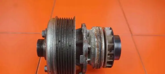 Nissan Navara D23 Water pump YS23 YS23E280