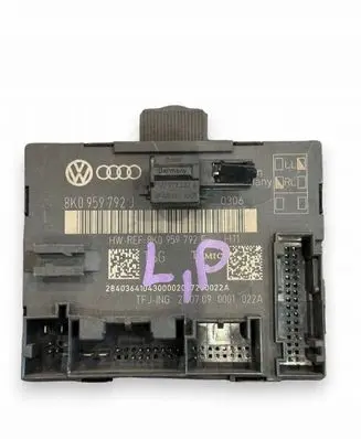 Volkswagen Golf VII Door control unit/module 8K0959792F