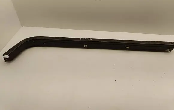 Chrysler Pacifica Sliding door trim 