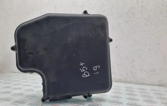 Volkswagen PASSAT B5.5 Fuse box set 8D1907355B 8D1907613A