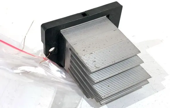 Hyundai Tucson TL Heater blower motor/fan resistor
