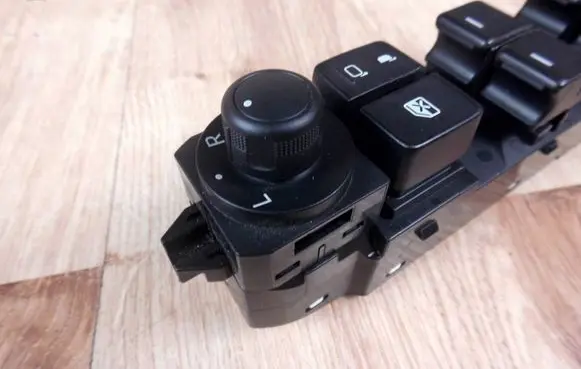 Mazda 3 III Quarter vent window switch BMN866