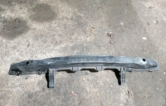 KIA Carens I Rear bumper cross member