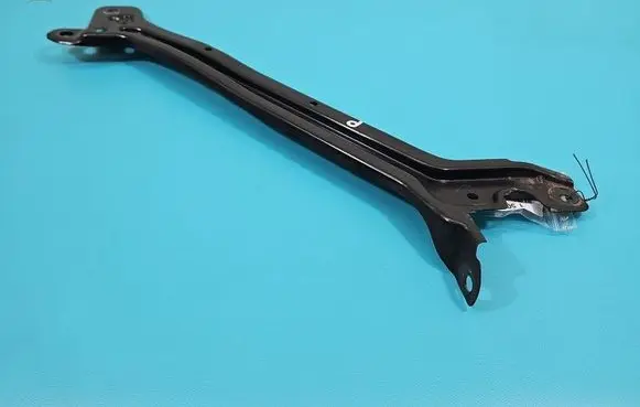 Other engine bay part
