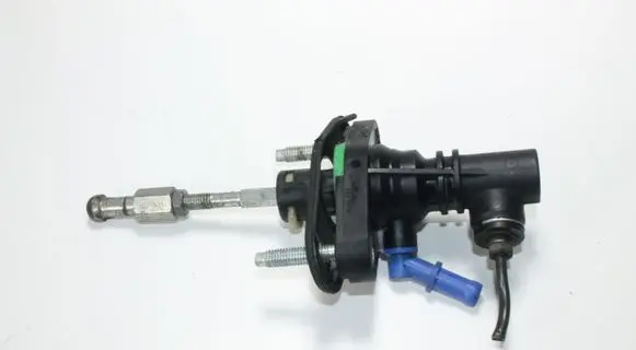 Toyota Auris 150 Clutch slave cylinder 3142002061A