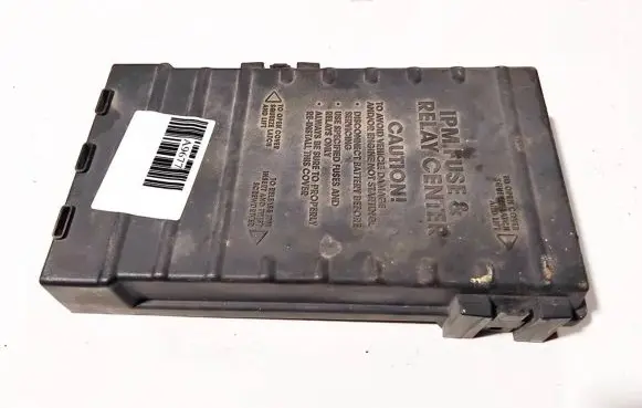 Chrysler Grand Voyager IV Fuse box cover 04692125aa
