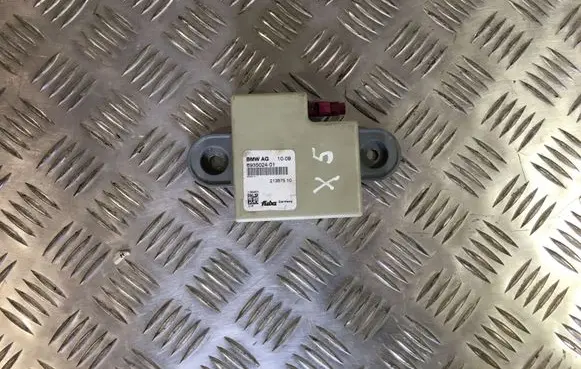 Antenna control unit