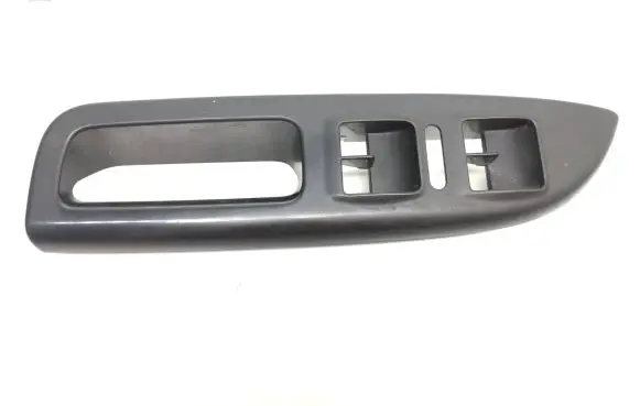 Skoda Octavia Mk2 (1Z) Front door window switch trim 1Z1867171