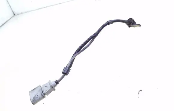 Volkswagen PASSAT B6 Camshaft position sensor 03G906433
