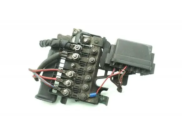 Volkswagen Amarok Fuse box set