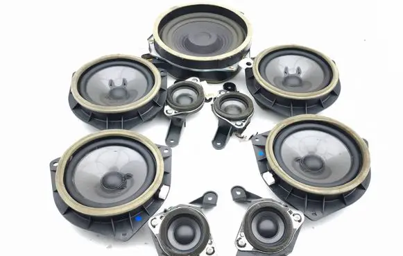 Lexus IS 220D-250-350 Audio system kit 8616053210 8616053240 8616053260