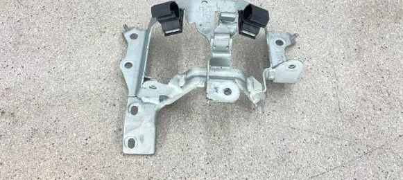 BMW M6 Other engine part 7847577 11517847577
