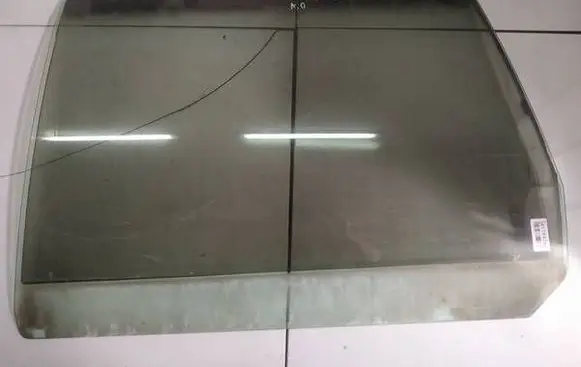 Volkswagen Sharan Rear door window glass AS2