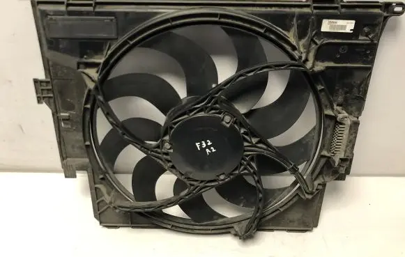 BMW 4 F32 F33 Electric radiator cooling fan 7640508