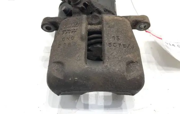 Volkswagen PASSAT CC Rear brake caliper