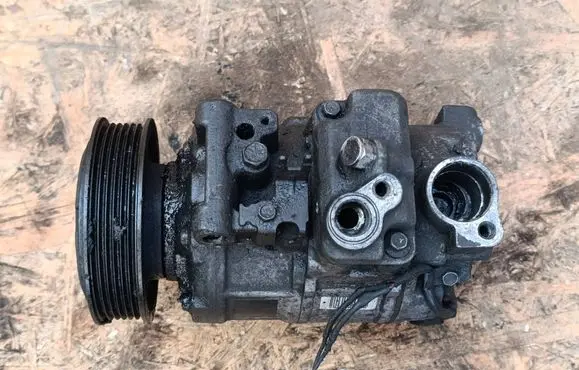 Audi A4 S4 B7 8E 8H Air conditioning (A/C) compressor (pump) 685096