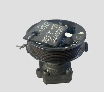KIA Sorento Power steering pump 7609D008