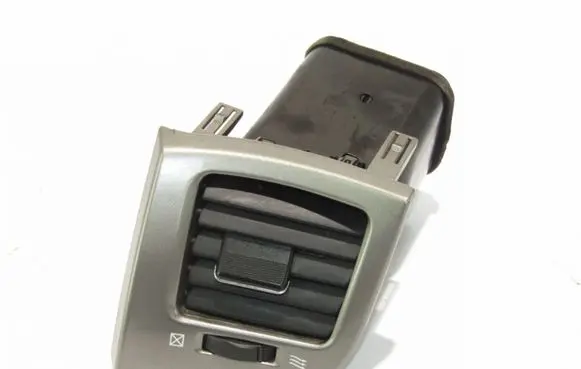 Toyota Avensis Verso Dash center air vent grill 5565044080