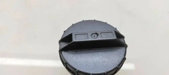 Honda Legend Fuel tank filler cap 