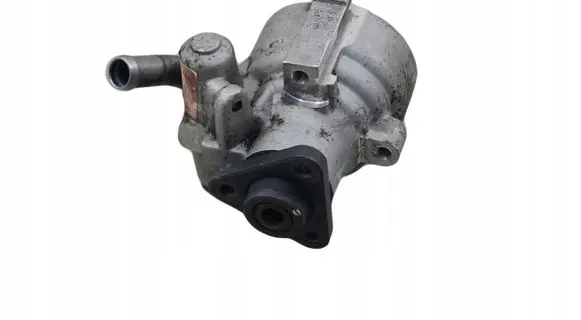 Opel Combo D Power steering pump