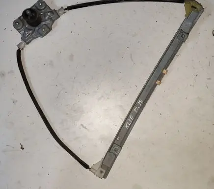 Rear door manual window regulator