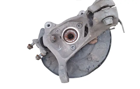 Volkswagen PASSAT B8 Front wheel hub 5Q0407258A
