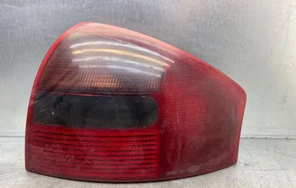 Audi A6 S6 C5 4B Rear/tail lights B5831BL 148152 4B5945096