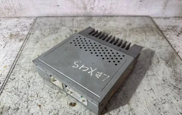 Lexus IS 200-300 Sound amplifier 8528053021 141000793001