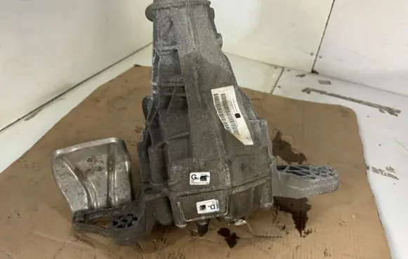 Porsche Macan (95B) Rear differential 95B525015M