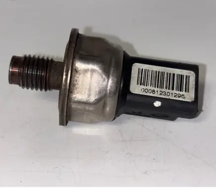 Ford Focus Fuel pressure sensor 