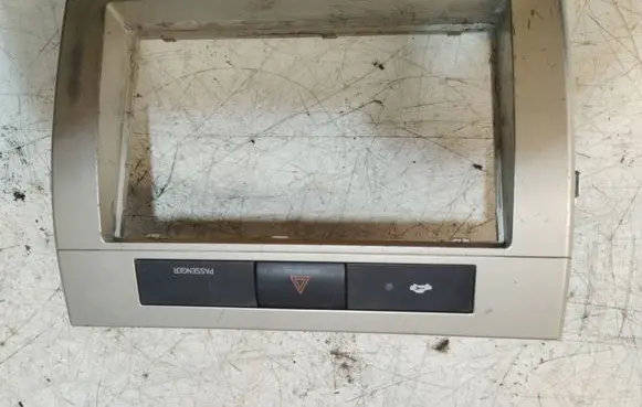 Toyota Corolla Verso E121 Center console decorative trim 