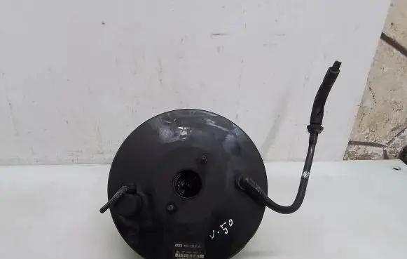 Volvo V50 Brake booster