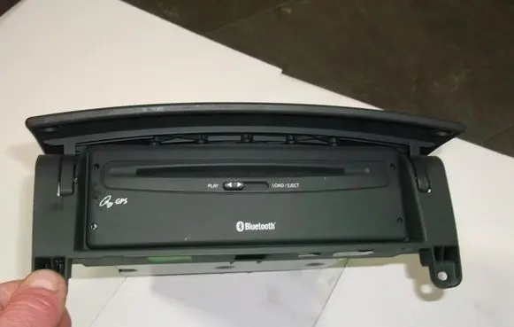 Navigation unit CD/DVD player