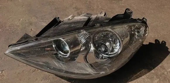 Peugeot 807 Headlight/headlamp 1401106280