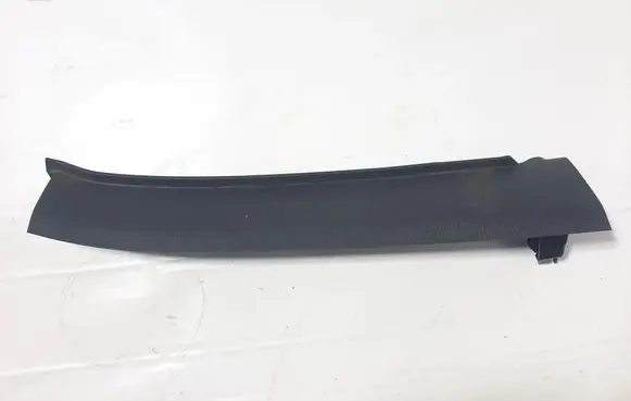 Volvo XC40 Dashboard glove box trim 31457477