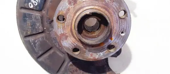 Volkswagen Touran I Front wheel hub
