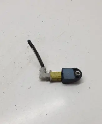 Toyota RAV 4 (XA30) Airbag deployment crash/impact sensor 8917342080 8070000220