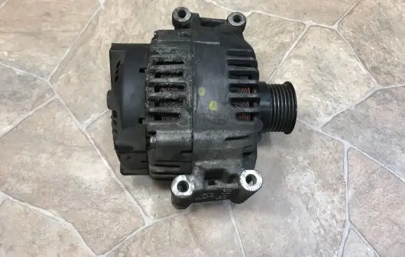 Mercedes-Benz C W204 Generator/alternator A0009060401