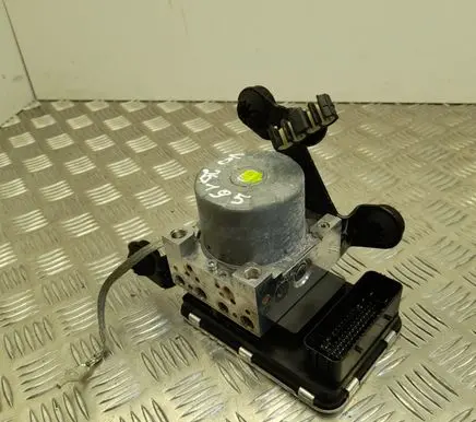 Volvo XC60 ABS control unit/module 32214804