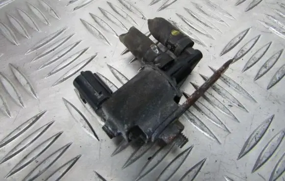 Mazda 6 Turbo solenoid valve K5T48279 Z504