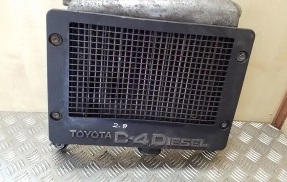 Toyota RAV 4 (XA20) Intercooler radiator 27040332