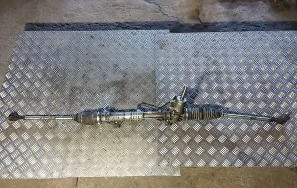 Citroen C4 I Steering rack 6820000084 20389412