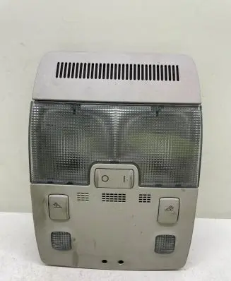 Audi A3 S3 8P Front seat light 8E0947135E 16780254 6190706