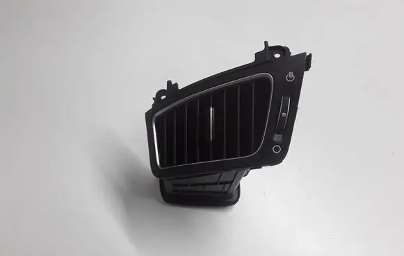 KIA Sorento Dashboard air vent grill cover trim 2P97410105