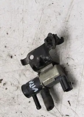 Suzuki Vitara (LY) Valve vacuum K5T48589