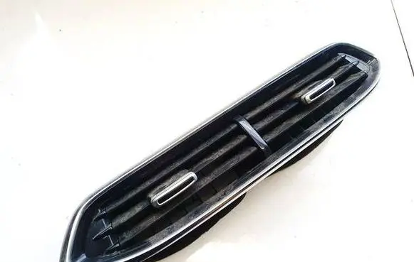 MG HS Dash center air vent grill p10524613 10524613