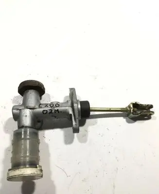 Mitsubishi L200 Clutch master cylinder 