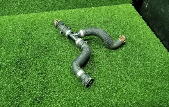 Renault Trafic III (X82) Engine coolant pipe/hose HSRZ01378 0492202 04948