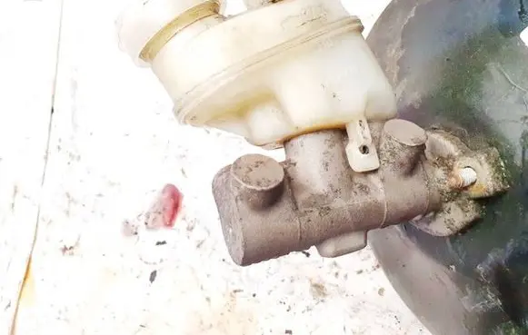Suzuki Ignis Master brake cylinder