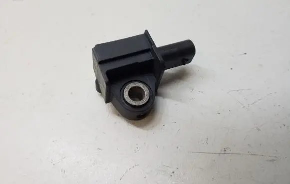 Chrysler Pacifica Airbag deployment crash/impact sensor 68174975AA